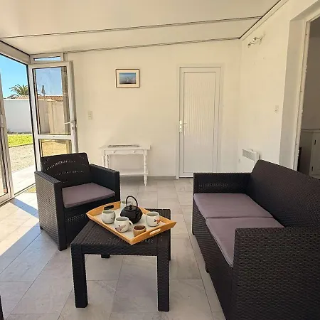 La Maison Des Suisses Semesterbostad