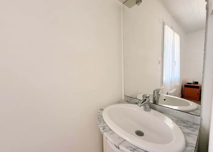 Сasa de vacaciones La Maison Des Suisses *