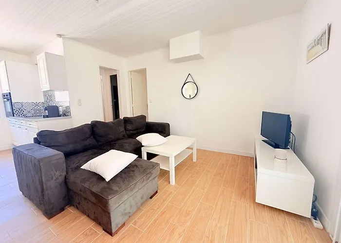 Сasa de vacaciones La Maison Des Suisses *